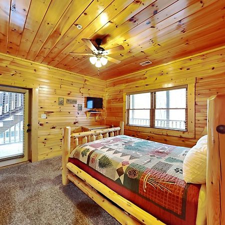 גטלינבורג Pine Tree Lodge מראה חיצוני תמונה