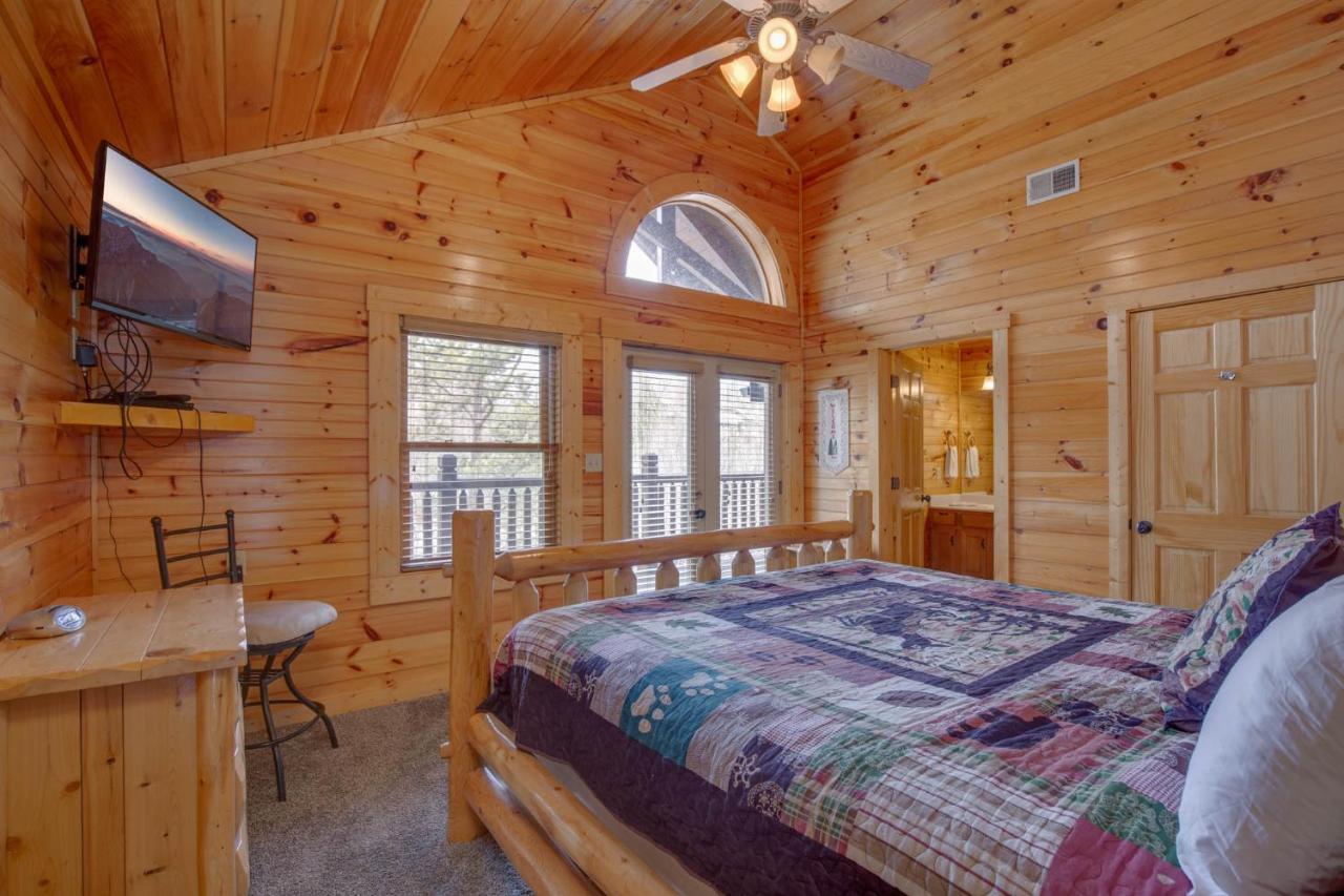 גטלינבורג Pine Tree Lodge מראה חיצוני תמונה