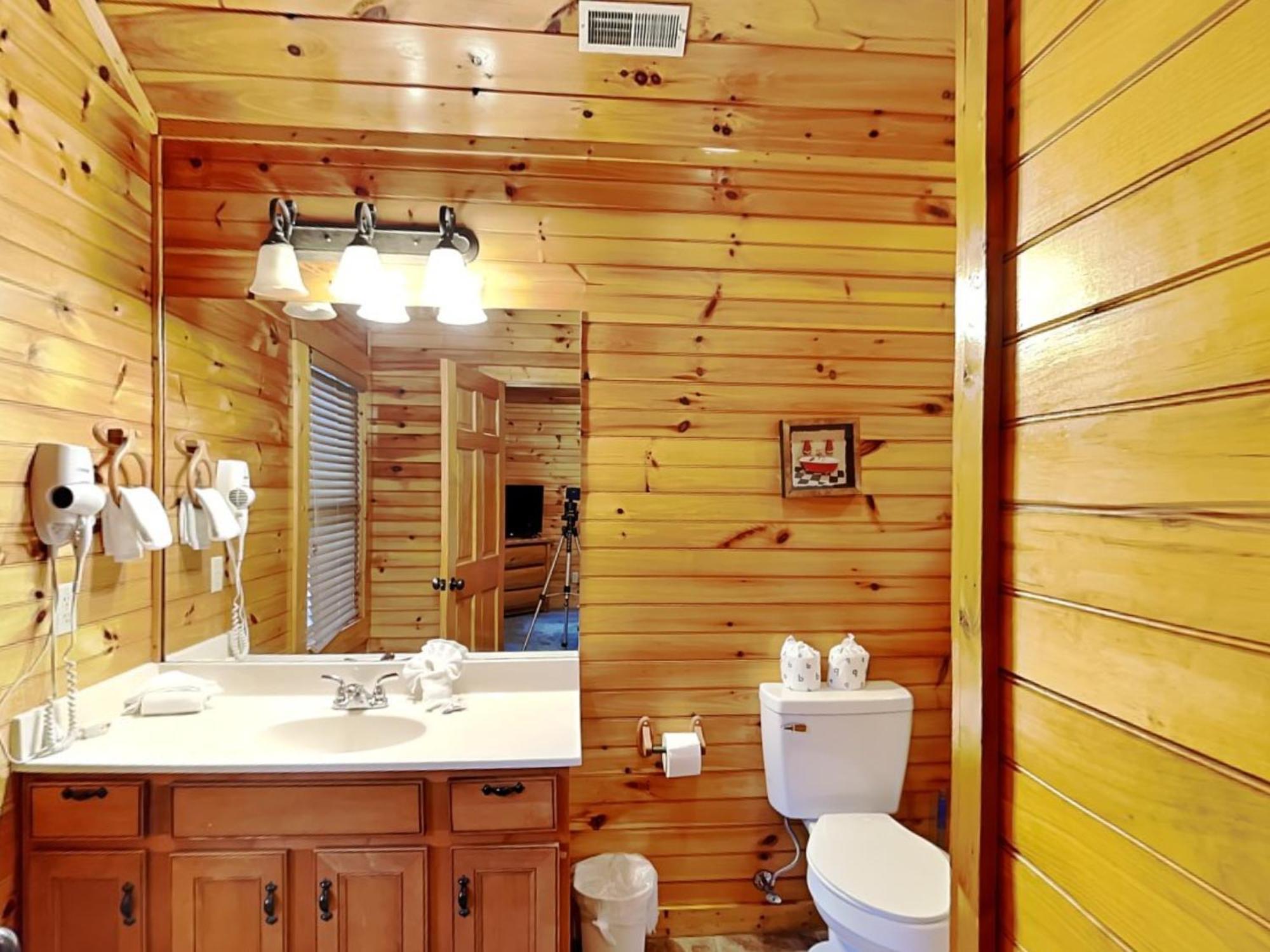 גטלינבורג Pine Tree Lodge מראה חיצוני תמונה